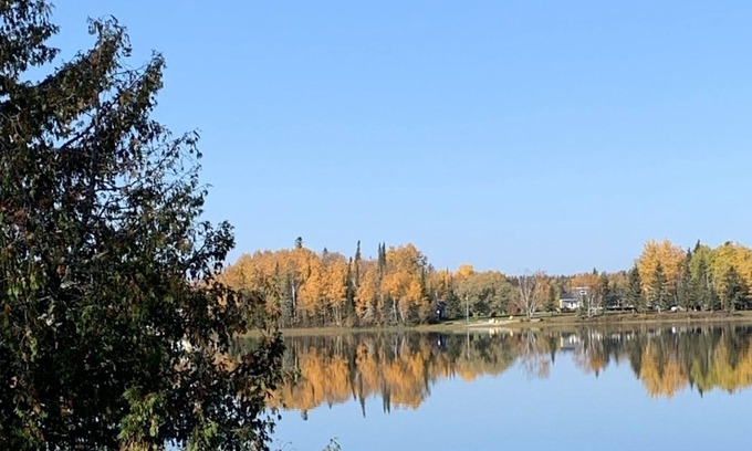 Moonbeam Cottage | Cozy LAKEFRONT Cottage on Remi Lake