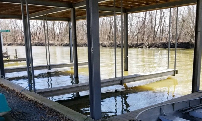Lakeview House | Cozy Lakeview 2 BR Waterfront Property, Indian Lake