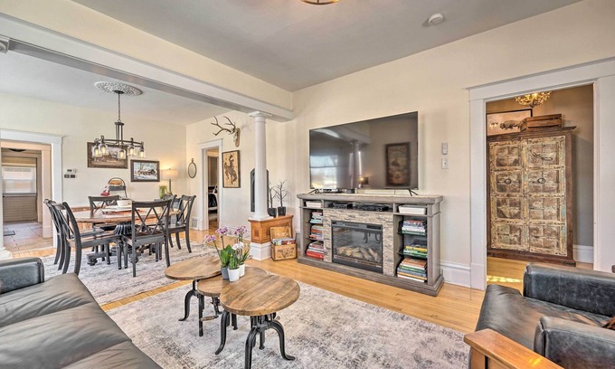 Laramie House | Cozy Laramie Retreat w/Private Yard Near UW!