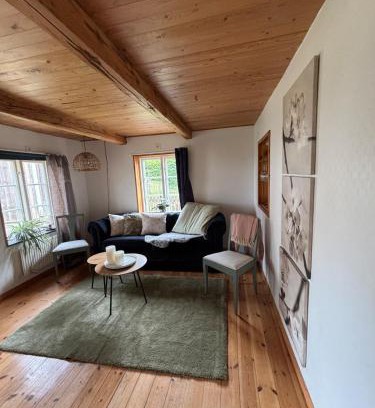 Hoganas Villa | Cozy little house in Väsby