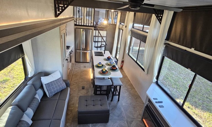 Central Bridge Cottage | Cozy lodge sleeps 9, every room has THE VIEW! nConvenience, serenity, adventure