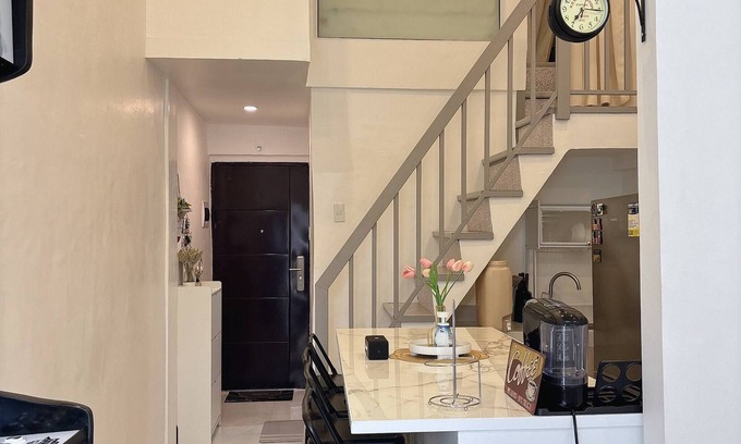 Tanza Condo | Cozy Loft Condo in Tanza With Arcade