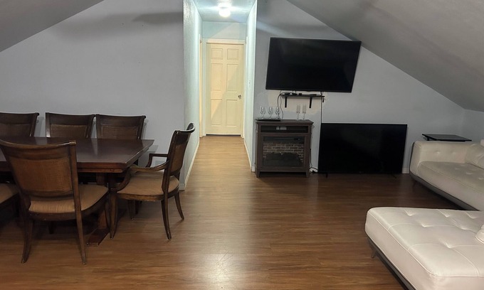 Egypt Lake-Leto Apartment | Cozy loft in central Tampa, on the entire second floor of a owner's home.
