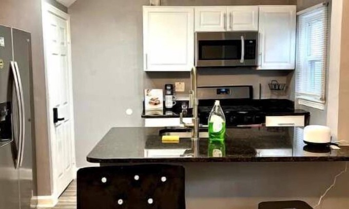 Washington House | Cozy Luxury Gem Mins from NavyYard/Nat’l Harbor