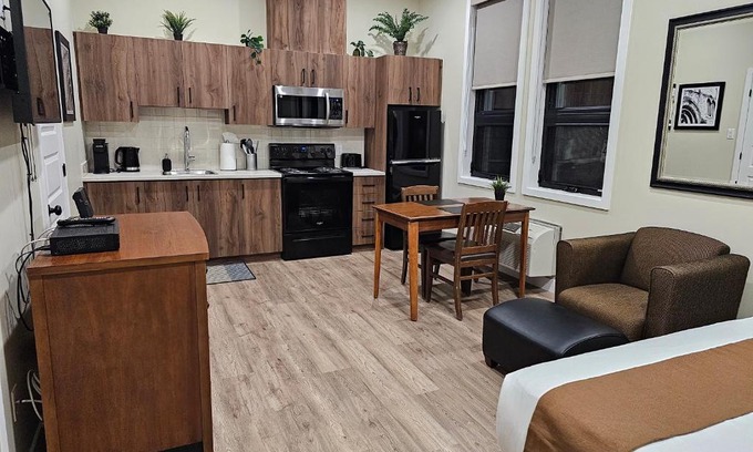 Downtown Gatineau Apartment | Cozy Maison Apt #2