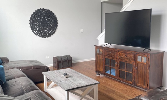Manteno House | Cozy Manteno Townhome
