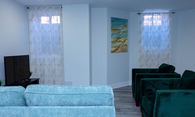 Halton Regional Municipality House | Cozy & Modern 2 BR Getaway