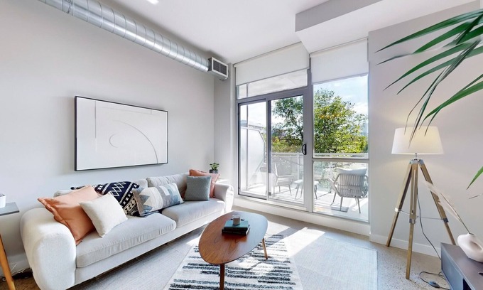 Corktown Condo | Cozy Modern Soft- Loft w/Large Private Balcony!