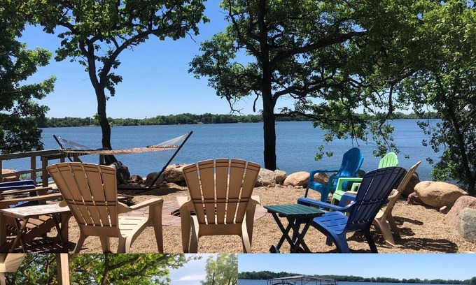 Spirit Lake House | Cozy Monthly Furnished Lakefront 3BR/1BA Rental + Garage. Travel Nurses Hospital