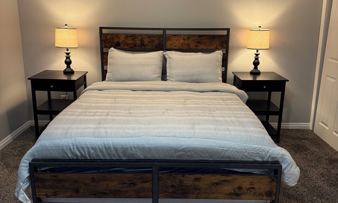 Scera Park South House | Cozy Mother in-law Apartment in Orem