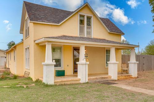 Hydro House | Cozy Oklahoma Family Home with Private Yard and Grill