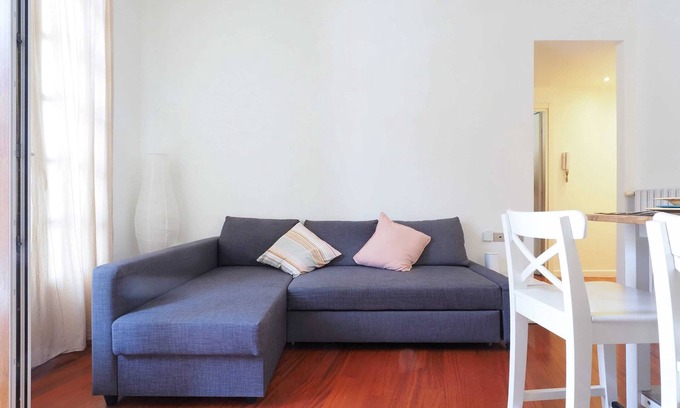 Porta Vittoria Apartment | Cozy one bedroom close to Porta Vittoria