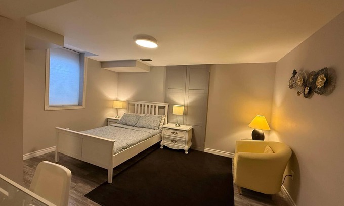 Durham Region Apartment | Cozy peaceful stay for 4 guests + 2 beds + 1 Bath