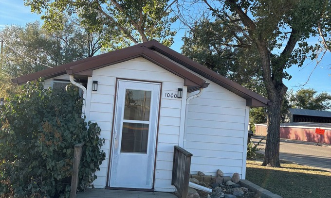 Brockway Apartment | Cozy, pet friendly