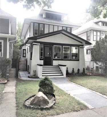 Oak Park Apartment | cozy places in oak park