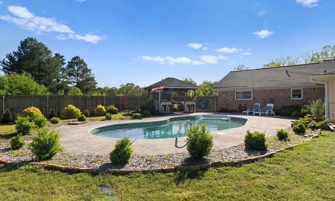 Broken Bow House | Cozy, Quiet Poolside 3BR Retreat in Broken Bow