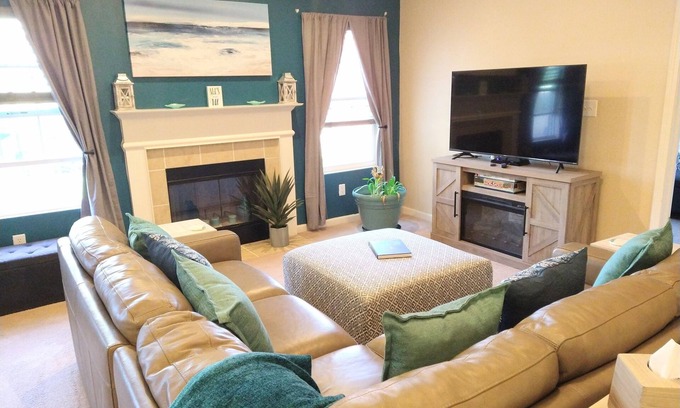 Noblesville House | Cozy ranch in quiet neighborhood