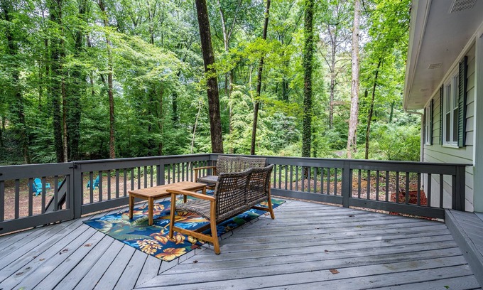 Alpharetta House | Cozy Ranch, King Bds, Game Room, Backyard, Dogs OK