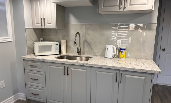 Whitby House | Cozy Ravine Studio! 5 Minutes from Thermea SPA!