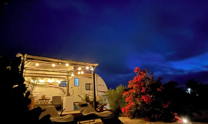 Lajas House | Cozy & Relax 2-bedroom mobile home in La Parguera for family-friends