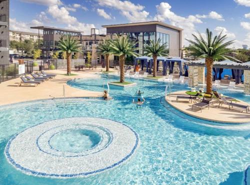 Addison Apartment | Cozy Retreat-Free Reserved Parking-Pool