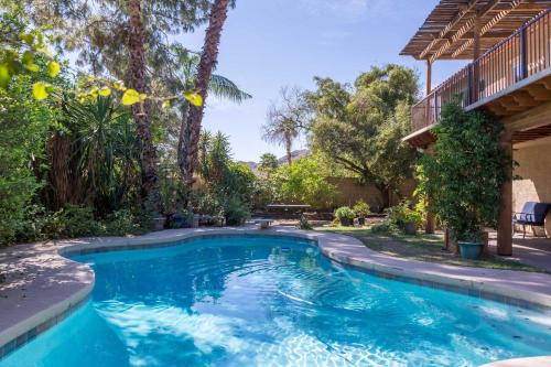 Ahwatukee Foothills House | Cozy Retreat with Pool Views Walk to South Mtn Trails