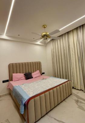 Kharar Apartment | Cozy Room
