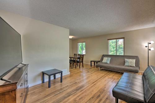 South Salt Lake House | Cozy Salt Lake City Home Hike, Ski and Explore!