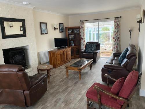 Lahinch House | Cozy seaside home,3 minute walk to village/beach