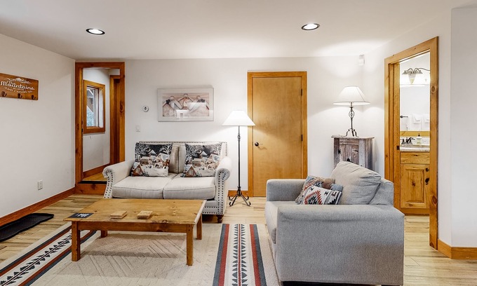 Turtle Lake House | Cozy & secluded studio - quiet location near town, hiking, & skiing