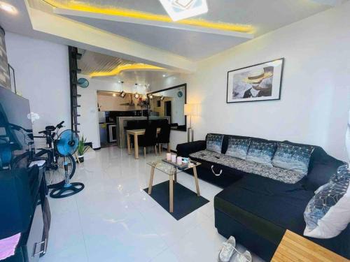 Calapan House | Cozy Secured Transient House near Robinsons Mall