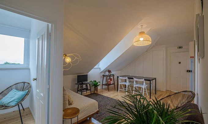 Santa Maria e Sao Miguel Apartment | Cozy Sintra