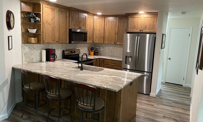 Brian Head Condo | Cozy Ski Retreat at the Base of Brian Head Peak