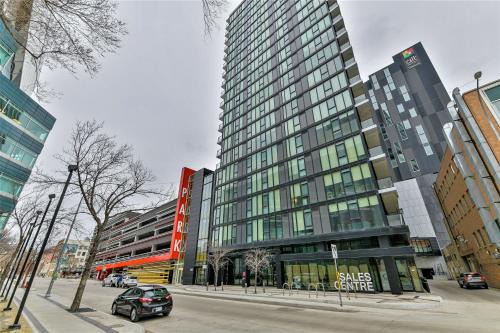 Downtown Winnipeg Apartment | Cozy Skyline Condo in Downtown, across Canada Life Centre