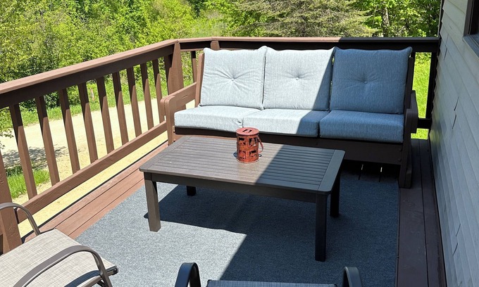 De Soto Cabin | Cozy Sportsman's Hideaway