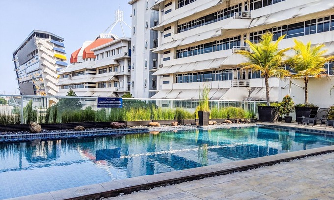 Siwalankerto Apartment | Cozy Stay 2Br At The Square Surabaya Apartment