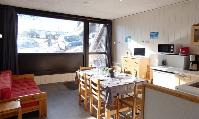 Piau Engaly Apartment | Cozy Studio Cabine for 6 with Balcony, South-Facing, Ski Locker - Piau-Engaly