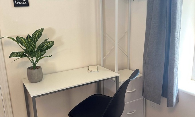 Hope Apartment | Cozy Studio Room + Private Bathroom
