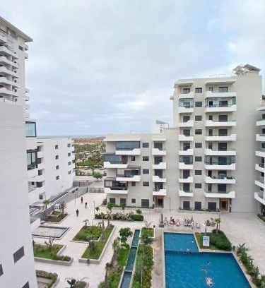 Ain Harrouda Apartment | Cozy Studio Vue sur Piscine à Ocean Park Zenata City Eco