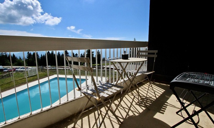 Chamrousse Apartment | Cozy Studio with Ski-In/Ski-Out Access, Pool, and Mountain Views