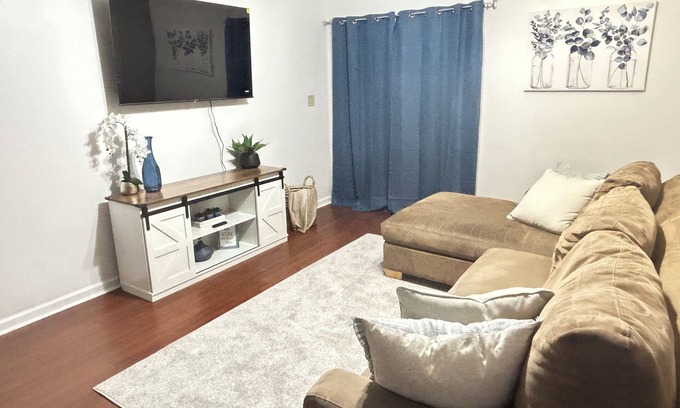 Tallahassee House | Cozy Tallahassee Townhome- Minutes from FSU, FAMU & Doak