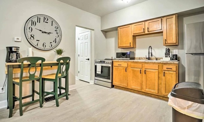 Westerville House | Cozy townhome in delightful Westerville, walking distance to Otterbein
