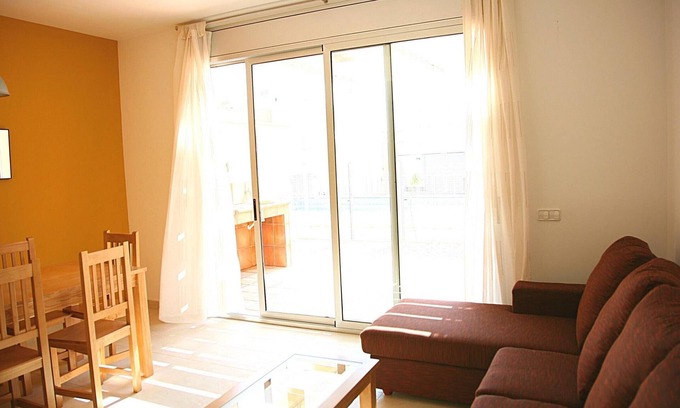 Creixell Apartment | Cozy Townhouse near Creixell Beach with Pool and Private Garage