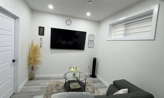 Southwest Edmonton House | Cozy two (2) bedroom basement suite for your comfort with family & friends.