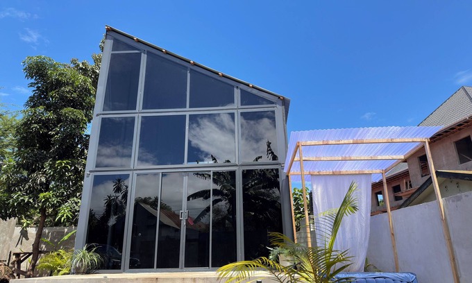 Arusha Villa | Cozy Unique villa with high loft ceiling WiFi, Hot bathtub, in enchanting Arusha