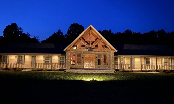 Yosemite House | Cozy vacation home in Kings Mountain with incredible views, and tons of room.