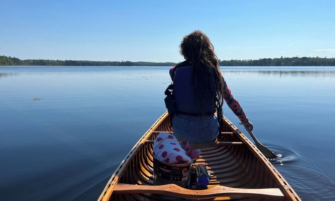 Ely Cabin | Cozy vintage cabin on peaceful BWCA lake with WiFi