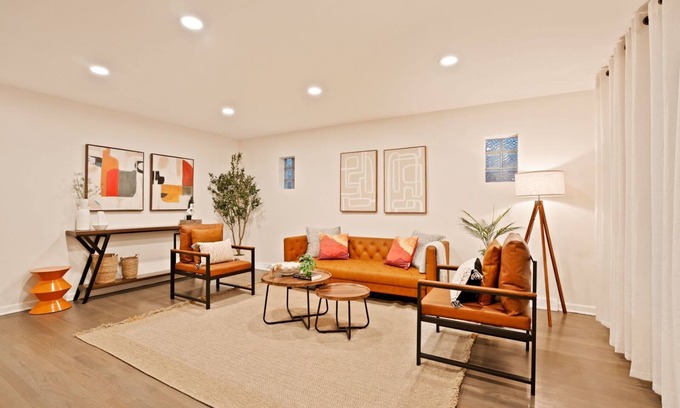 Hillside House | Cozy Westchester Retreat Near Chicago & Parks | LCP Collection
