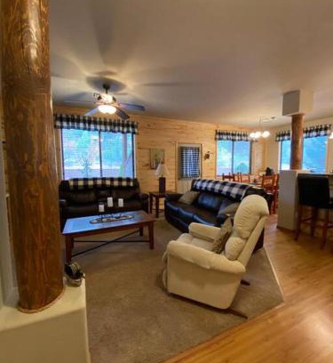 Show Low Apartment | Cozy White Mountain Getaway!