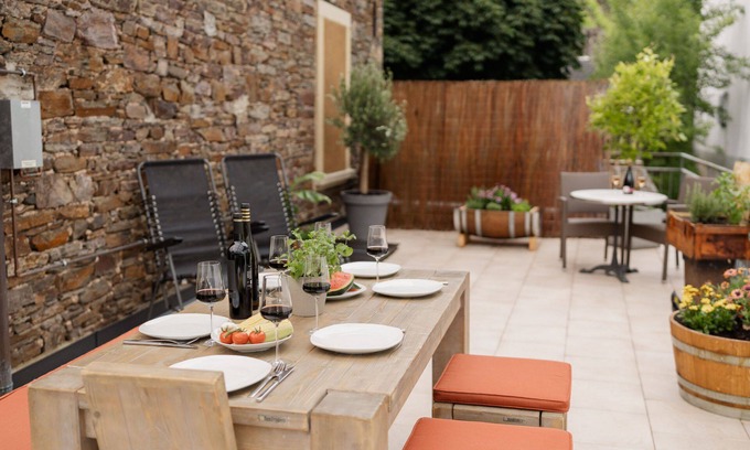 Ediger Apartment | Cozy winegrower's house with large terrace and view of the rooftops of Ediger